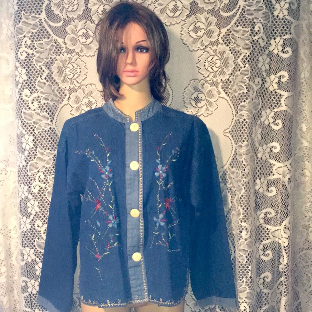 Coldwater Creek Denim Button Up Blouse Jacket Floral Embroidery L